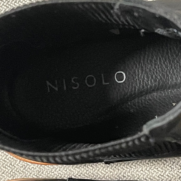 NISOLO Carmen Water Resistant Chelsea Boot - Picture 3 of 11